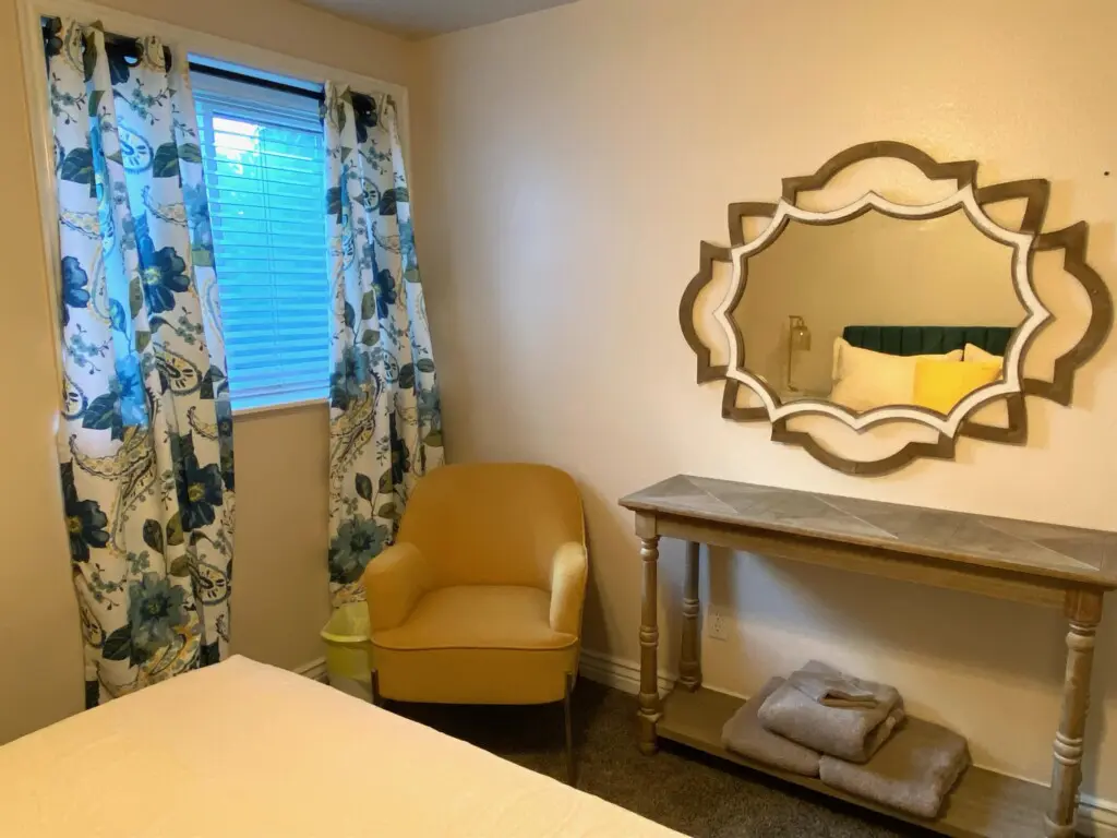 0e70aac1049a4a01b597cdd2de3dc5d9 LargeOriginal.jpg