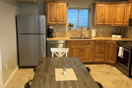 20f244c8a687459f91b16dfa6285ddc5 LargeOriginal.jpg