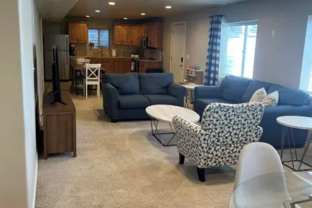 61f025341fcc44598981645e27d96ae1 LargeOriginal.jpg