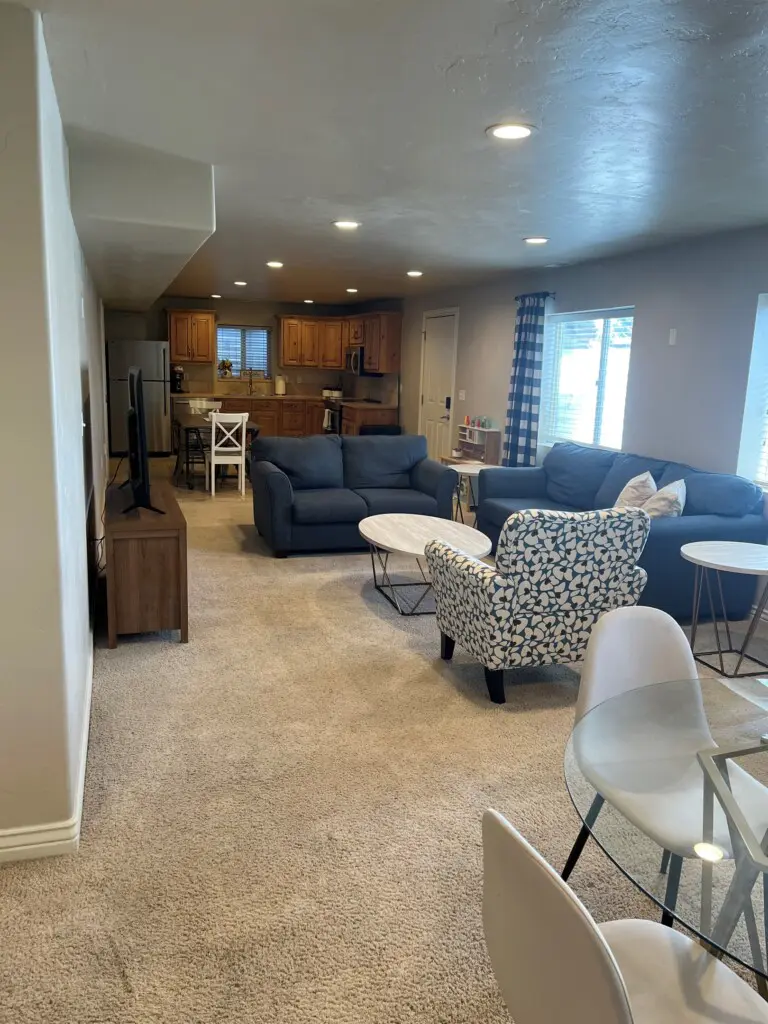 61f025341fcc44598981645e27d96ae1 LargeOriginal.jpg