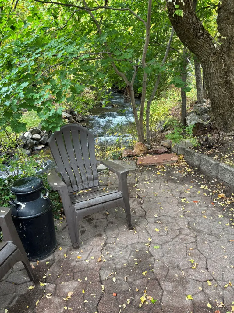 793ff5d68bc84e0ebd17e87707446e3b LargeOriginal.jpg