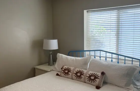 9e738f95f640481885052314560fe512 LargeOriginal.jpg