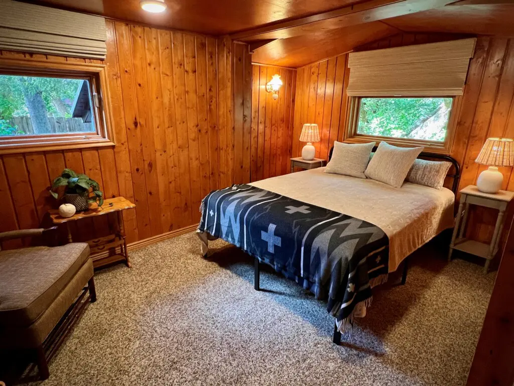 e76faab77c94497293b8e65e672ee7a6 LargeOriginal.jpg