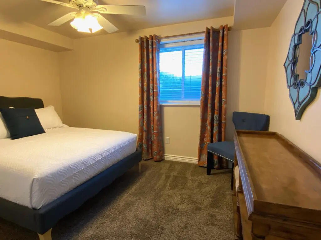 ed4800809fbe482ca7eb7d9554ca050a LargeOriginal.jpg